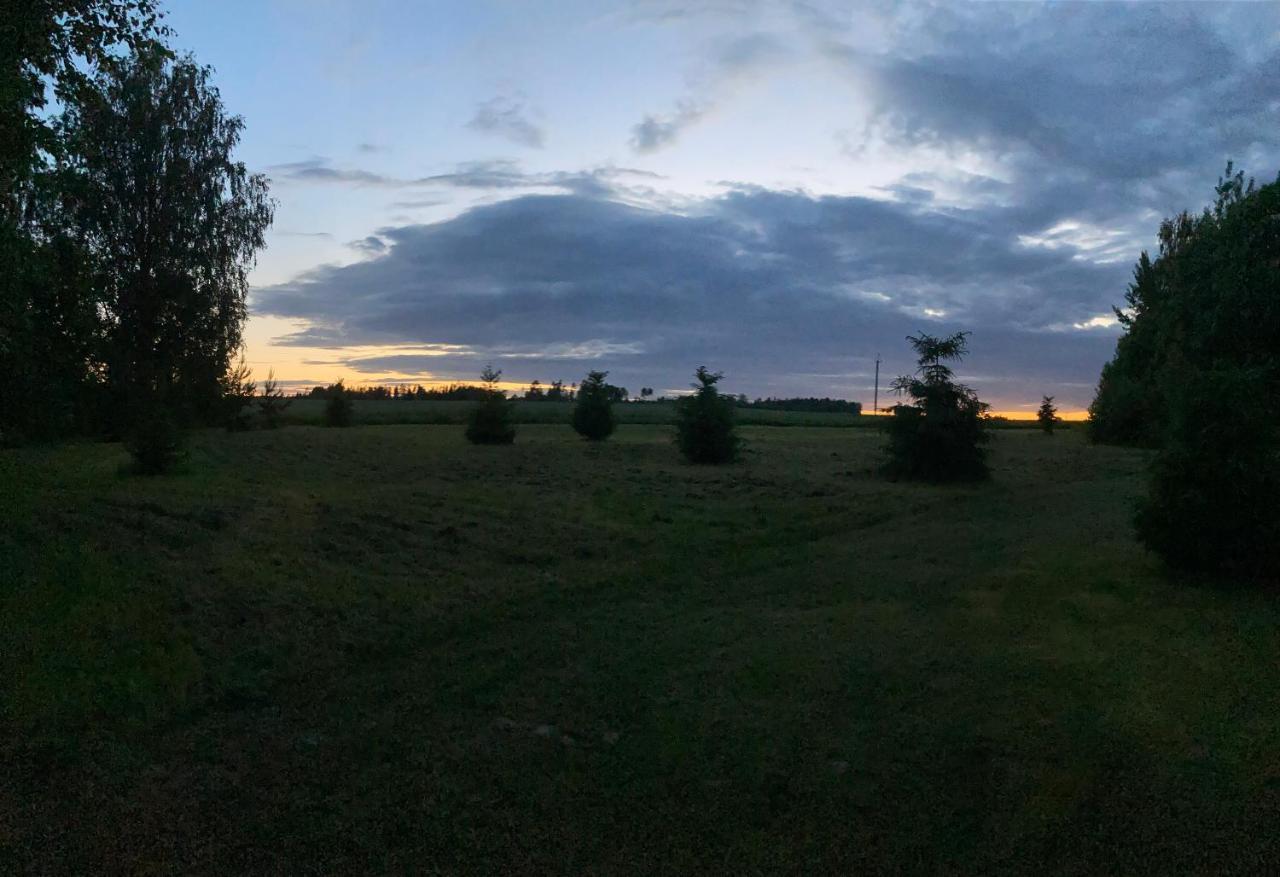 Pikkjaerve Puhkemaja Villa Tilsi Luaran gambar